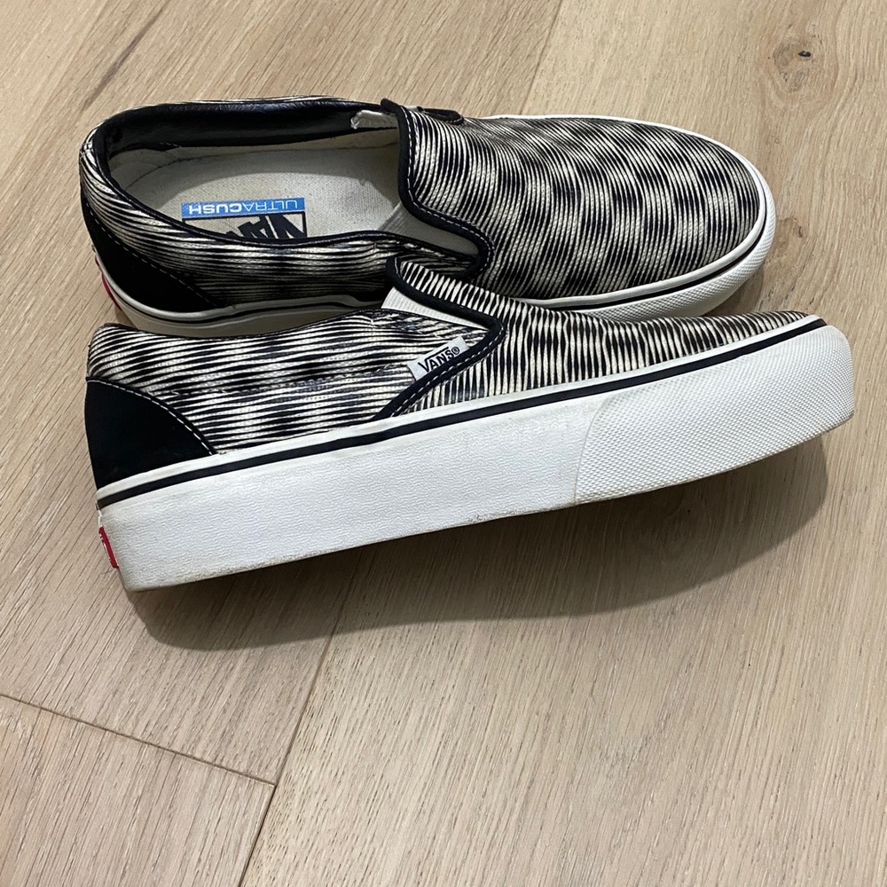 Vans Blur Patterned Platform Slip-Ons - image 1